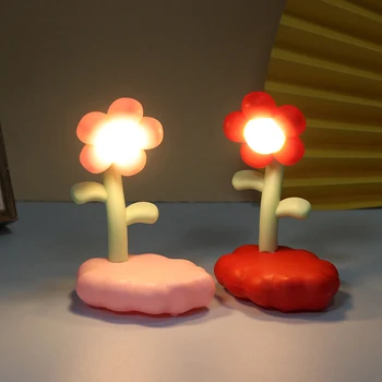 1:12 Lėlių namelis Miniatiūrinė miela gėlių forma LED naktinė lemputė mini stalinė lempa modelis Namų apšvietimo modelis Dekoras Lėlių namų aksesuarai