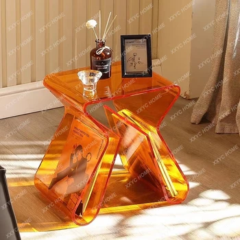 Akrilinis kavos staliukas Skaidrus sofa šoninis staliukas Lengvas prabangus arbatos stalas Kampinis staliukas Dizaineris Mažas minimalistinis naktinis staliukas Kailis
