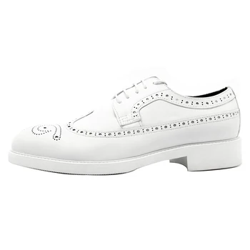 Fashion Lace up Vyriški batai Aukščiausios klasės natūralios odos formali raižyta suknelė Vyriški batai Rankų darbo padidinti Balti madingi batai