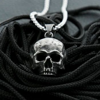 Helovino dovana Kaukolės pakabuko vėrinys vyrams Nerūdijančio plieno unikalūs juodi skeleto pakabukai Roko punk retro papuošalų dovanos