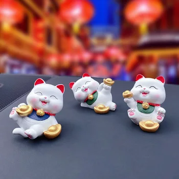 Kawaii Anime Lucky Cat automobilio prietaisų skydelis Ornamentas Animacinis filmas Mielas namų biuro darbalaukio dekoravimas Automatinis Interjero aksesuarai Merginos Dovanos