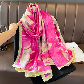 Luxury Satin Finish Big Shawls Fashion Dustproof Beach Towel Popular Print Protective Sun Silk Scarves 180X90CM 2024 Style Bandanna