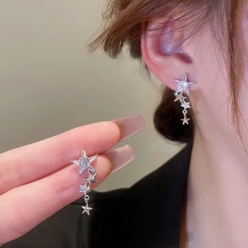Mada Išskirtinis Spindinčios cirkono žvaigždės Numesti auskarai Merginos Paprasto dizaino ausų smeigtukai Moterys Naujos korėjiečių madingos papuošalų dovanos