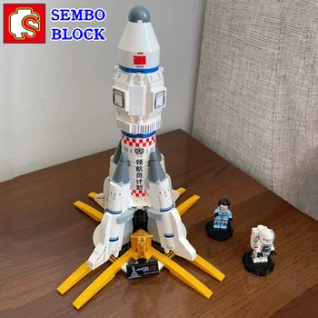 SEMBO BLOKAS Klajojanti žemė Filmo periferinė Q versija Raketos modelis Kawaii vaikų žaislas Nr. 107032 figūrėlės ornamentas