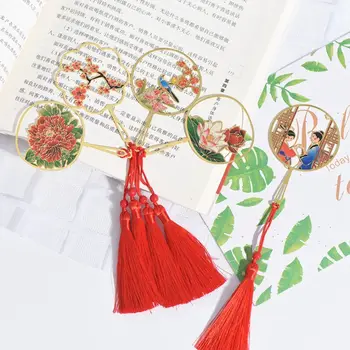 Tuščiavidurė žalvario žymė Aukštos kokybės kinų stilius su puokšte Knygos puslapis Žymeklis Grupė Gerbėjų knygų klipas Studentų dovana